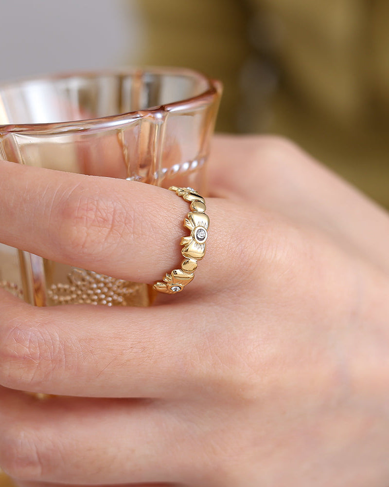 Ring Bow Elegance
