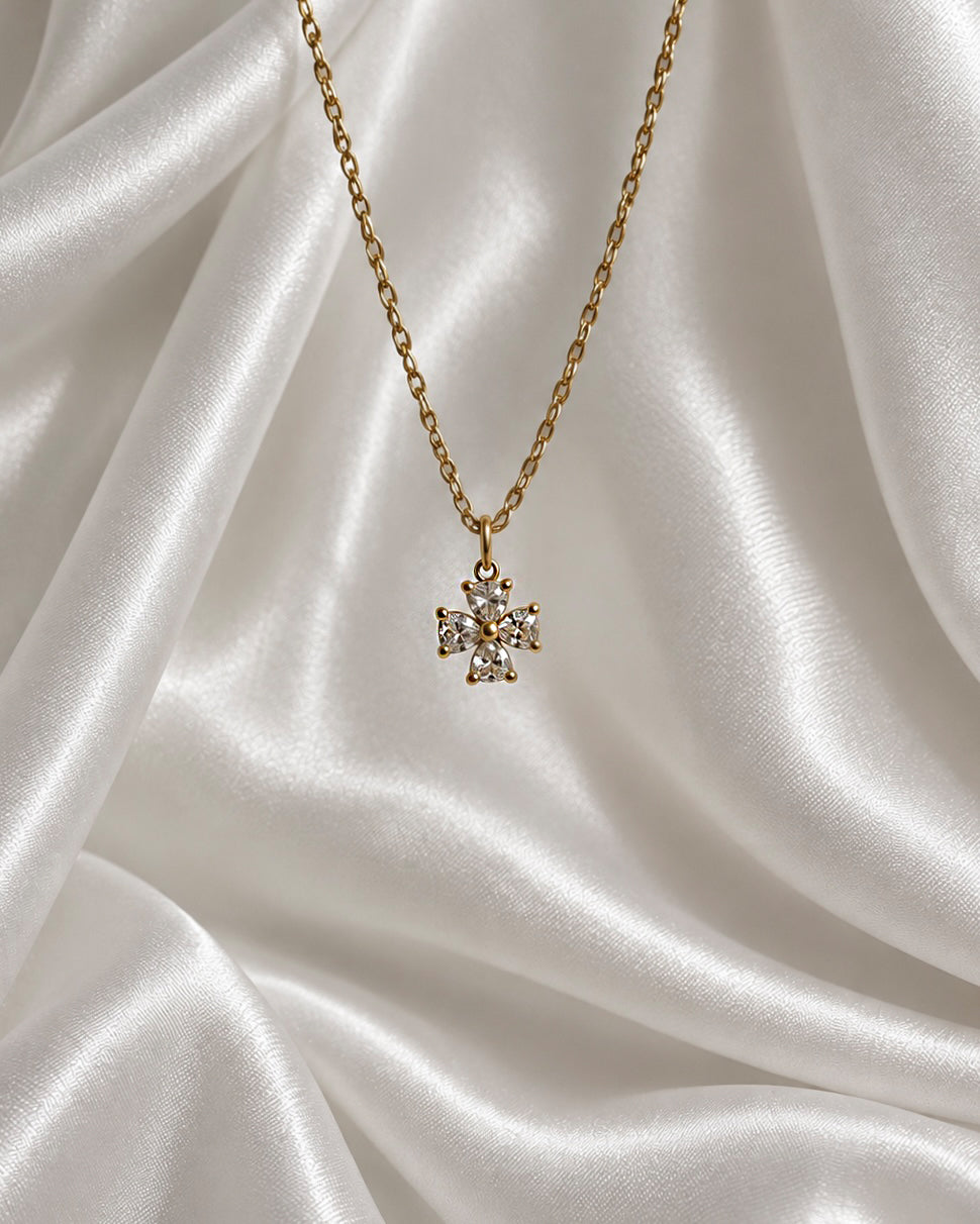 Charm Crystal Clover
