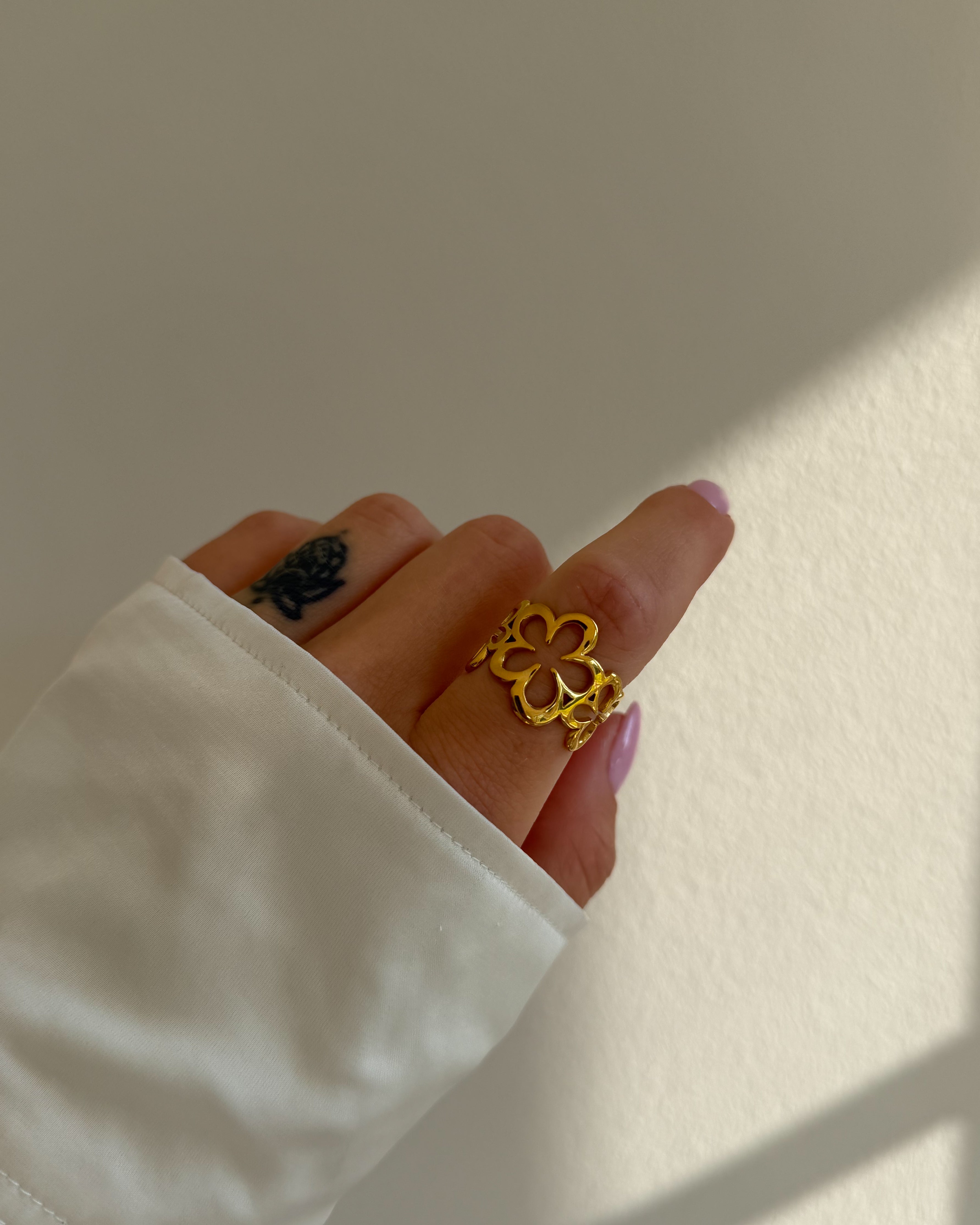 Ring Golden Bloom