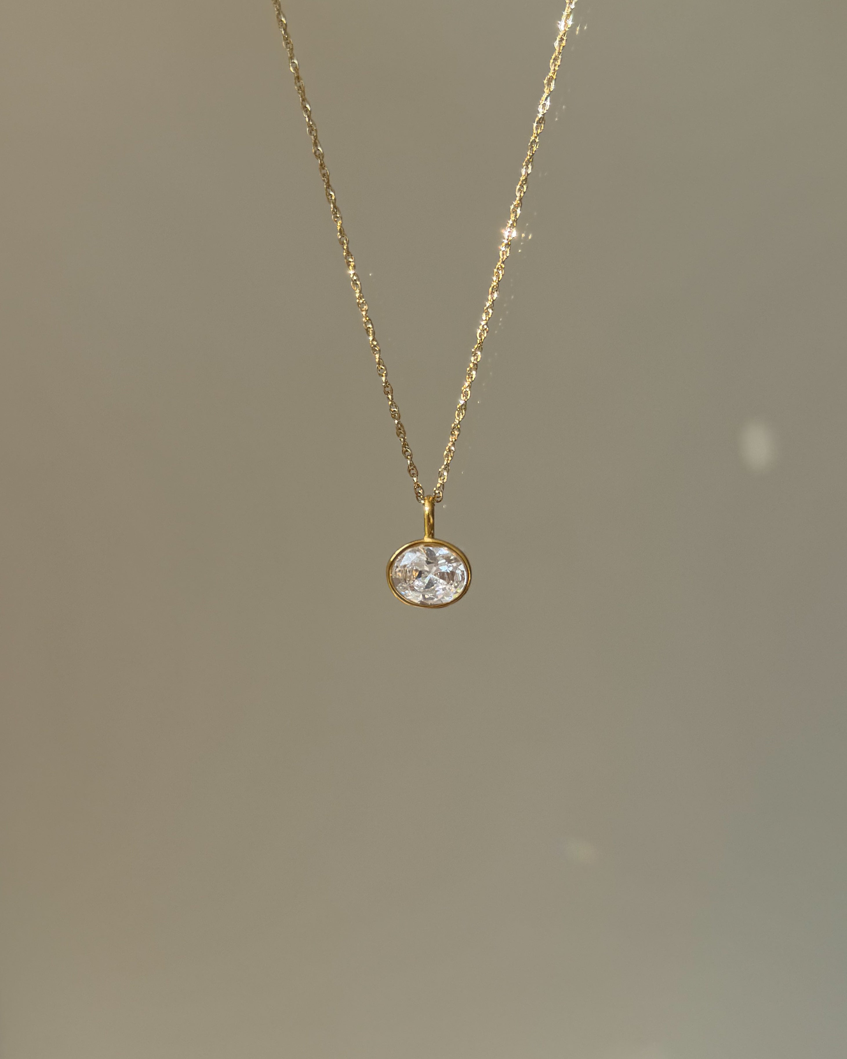 Charm Oval