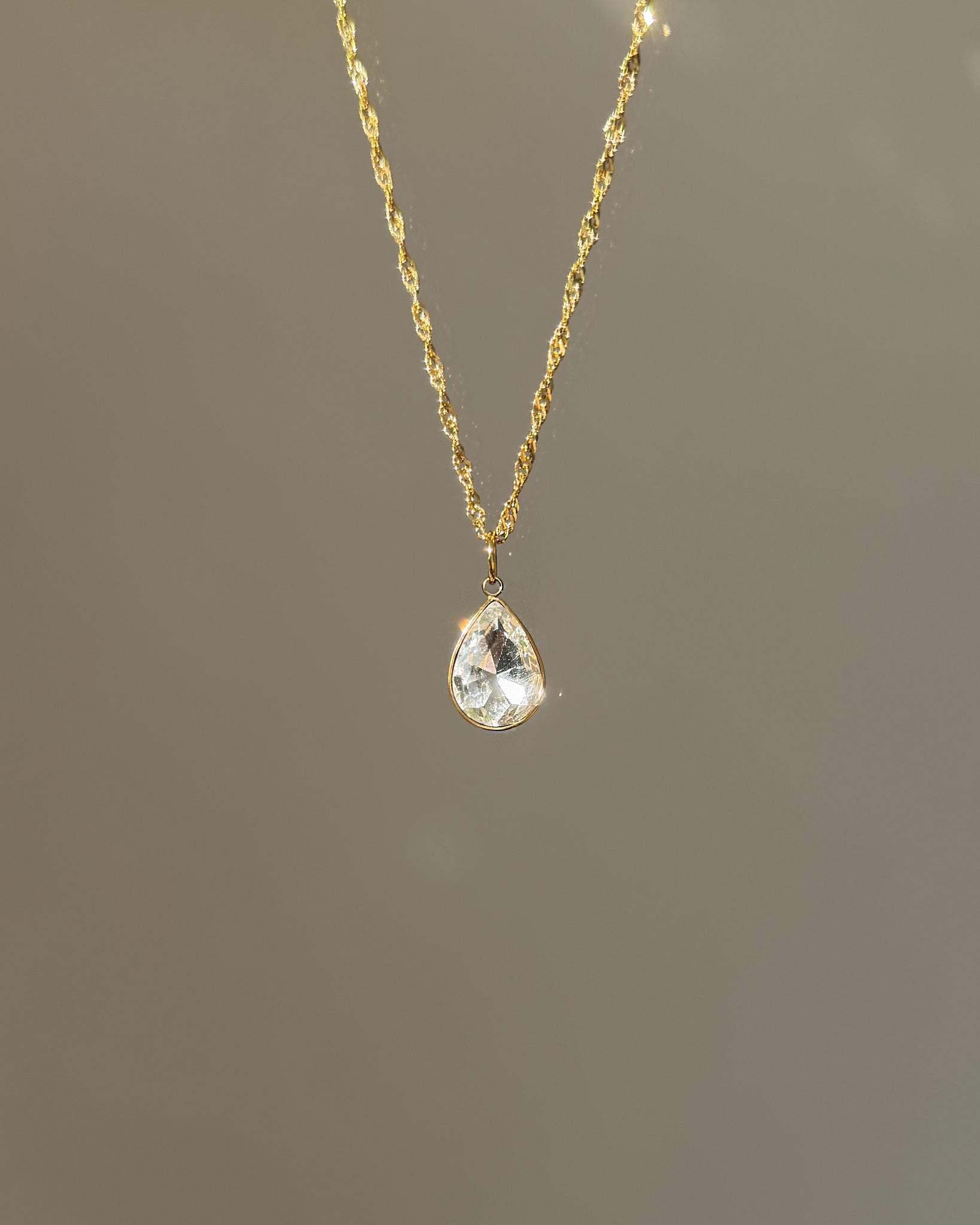 Charm Glow Drop