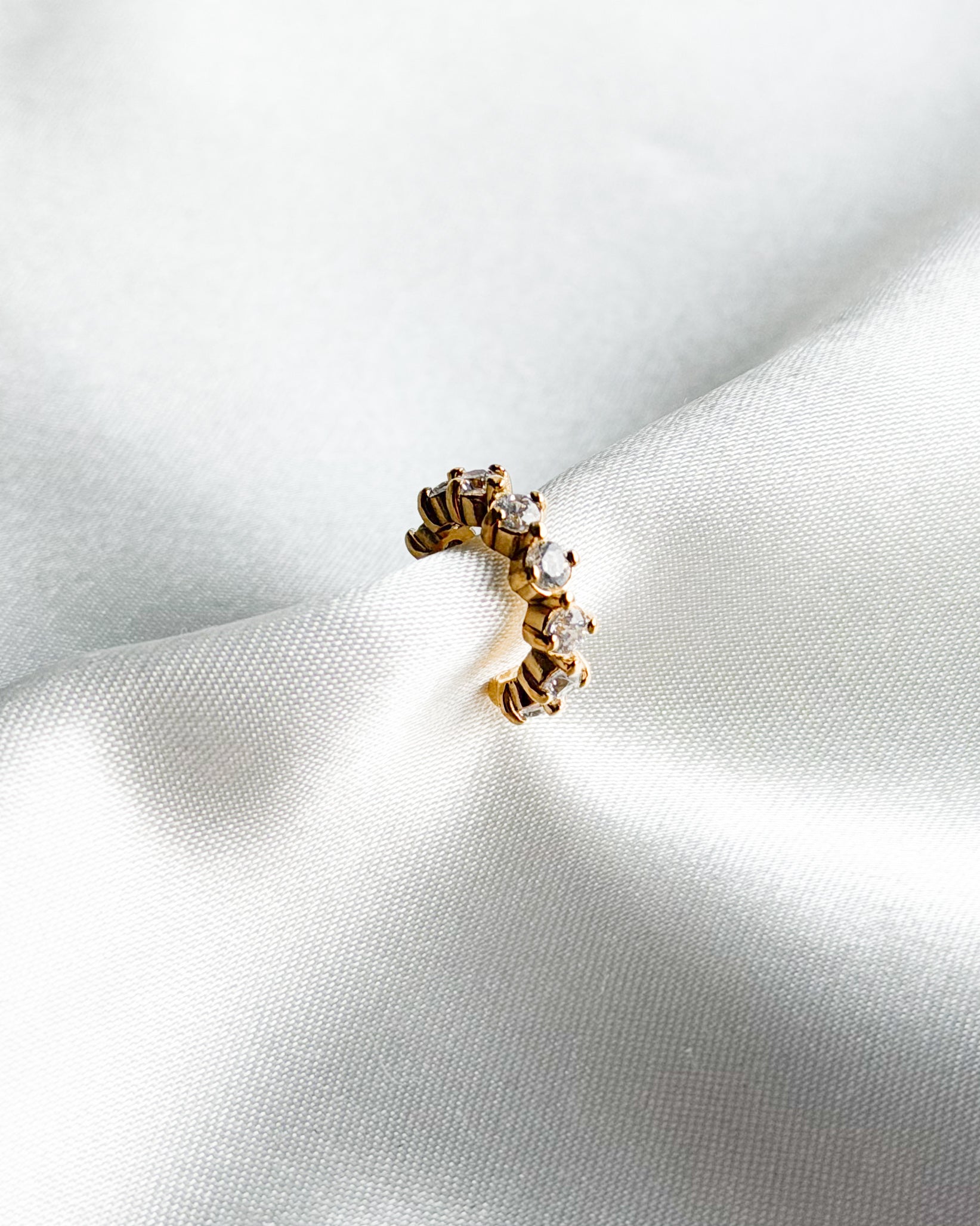 Earcuff Crystal Wave