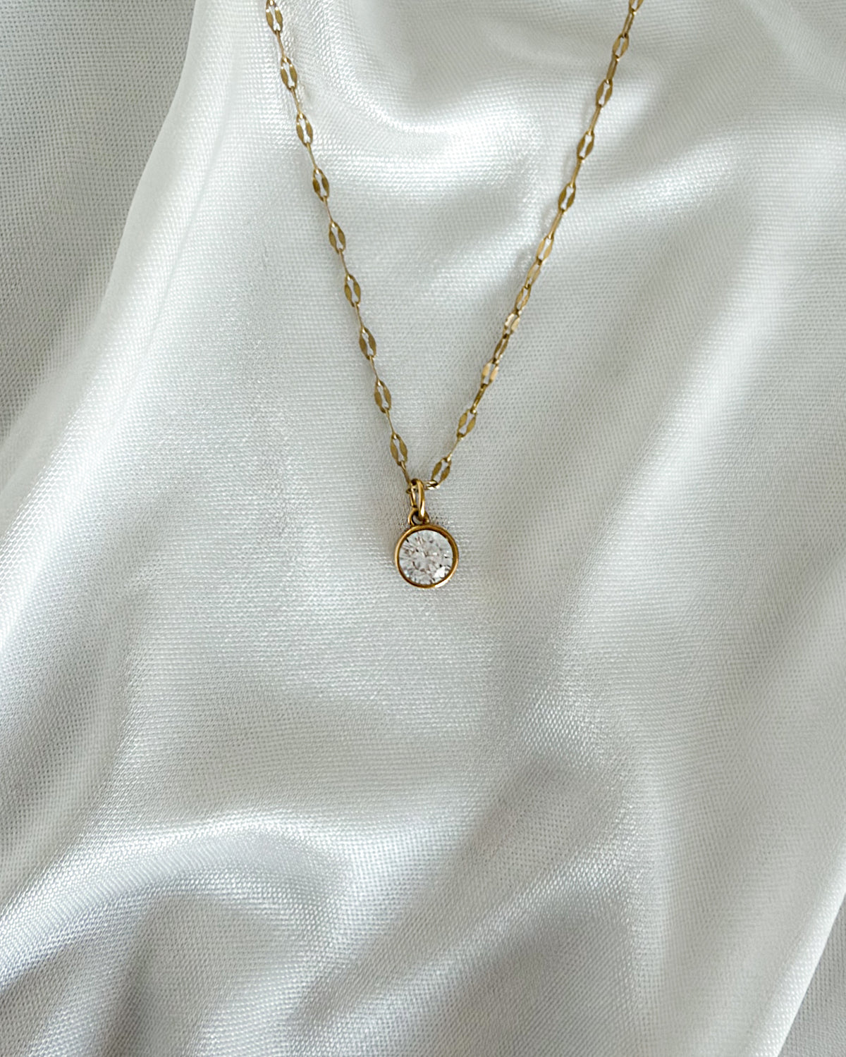 Charm Diamond Dot
