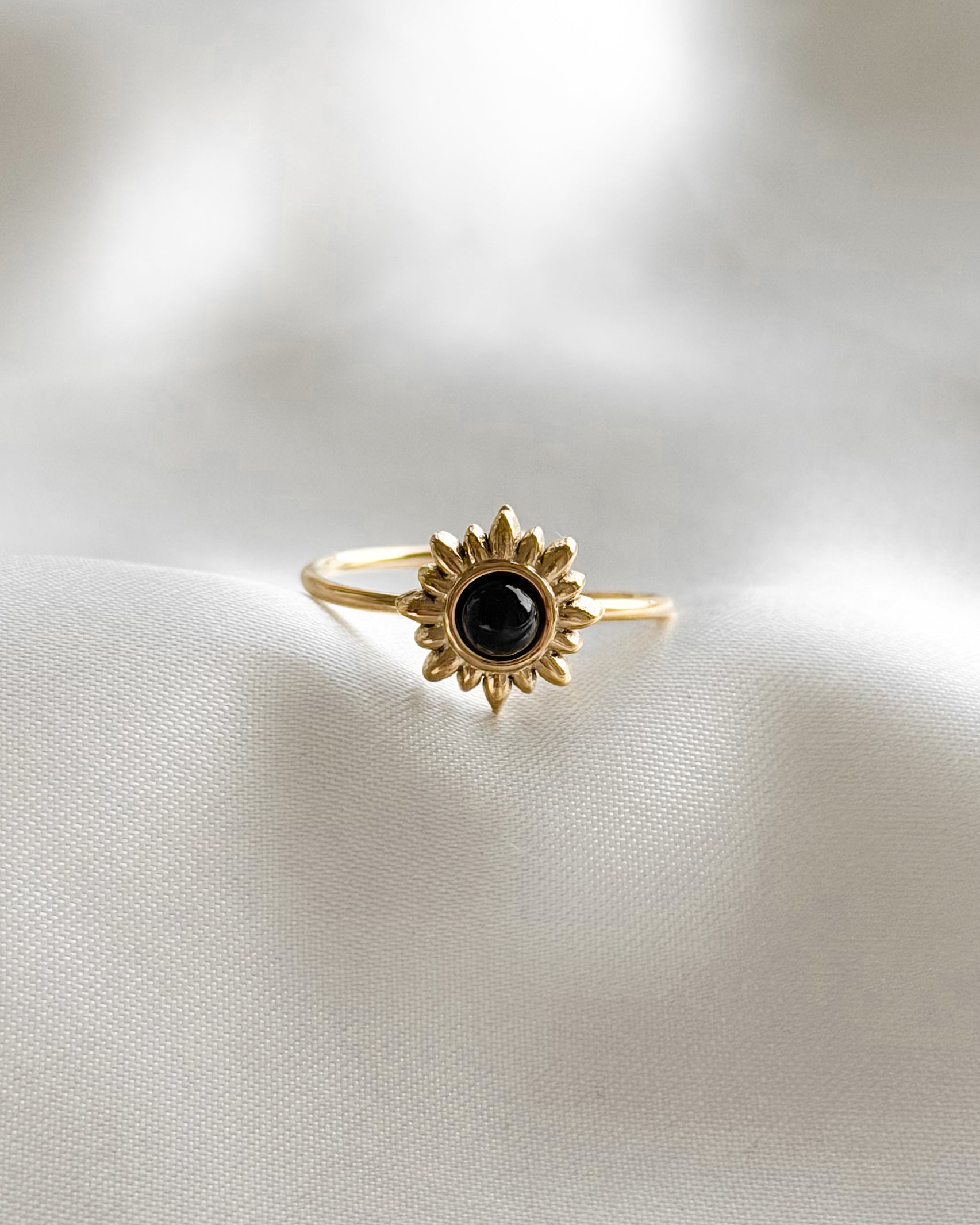 Ring Sunny Black