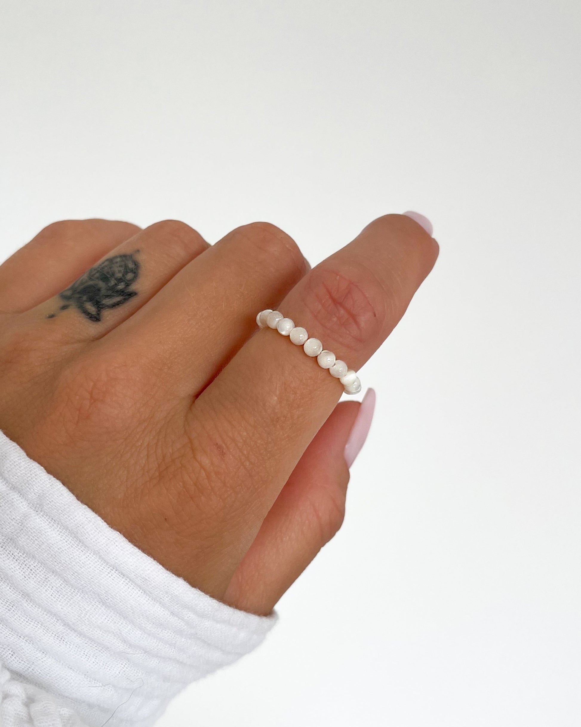 Perlenring White Serenity