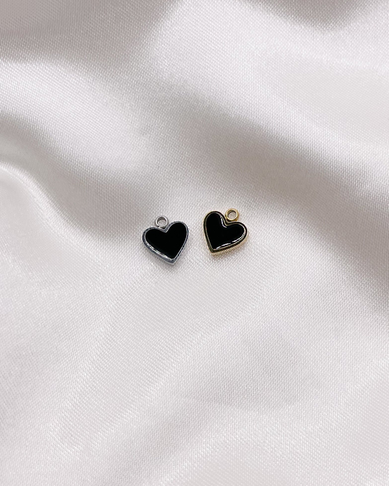 Charm Black Heart