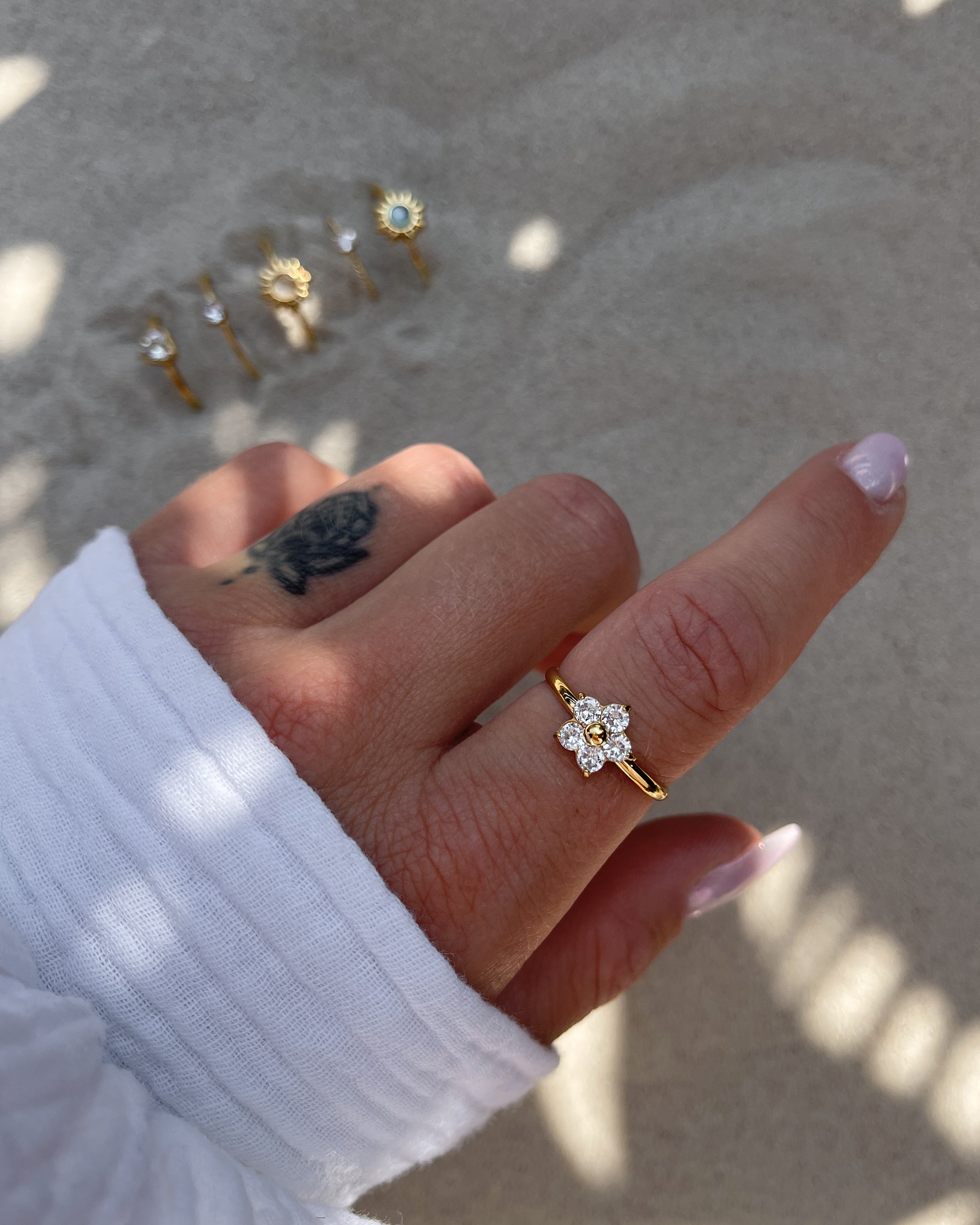 Ring Sparkle Flower