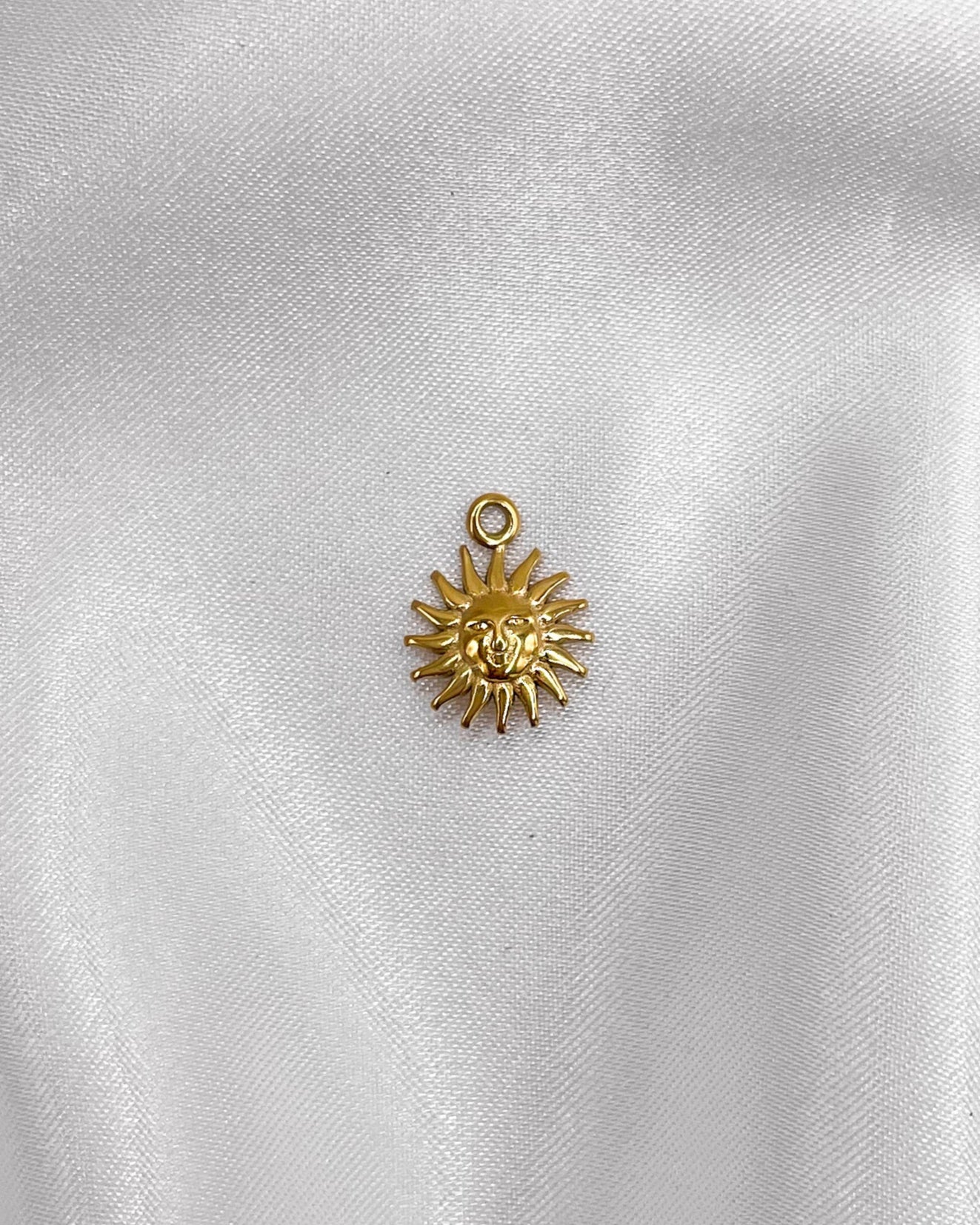 Charm Solé