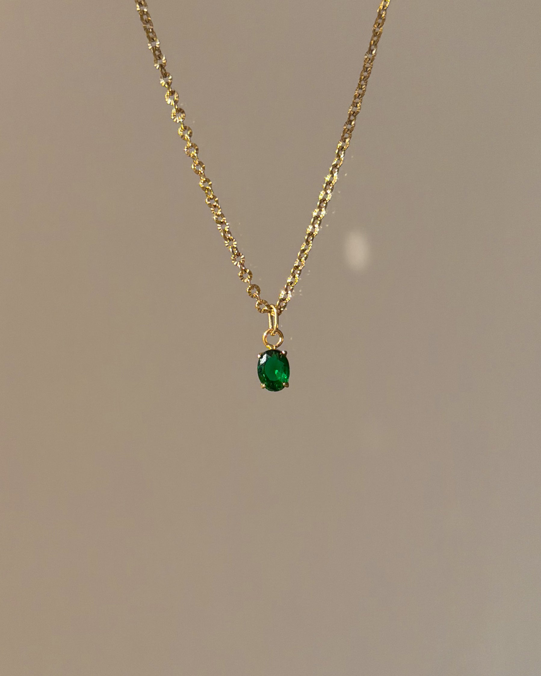 Charm Emerald Drop