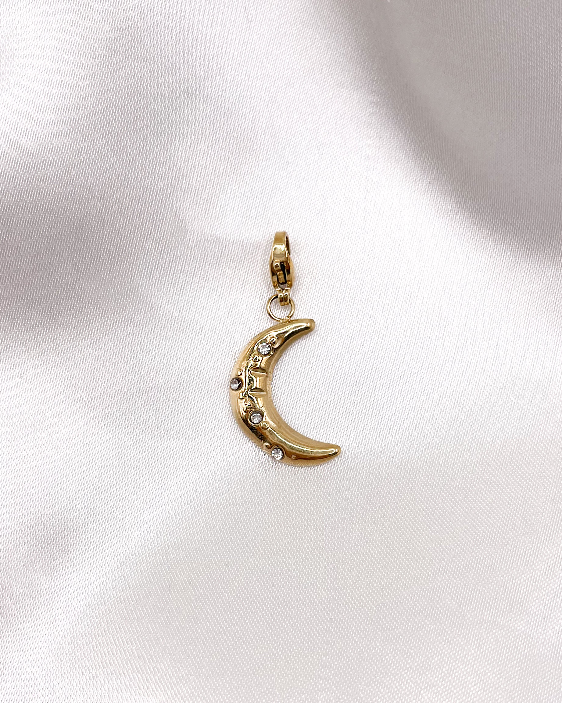 Charm Moon Magic
