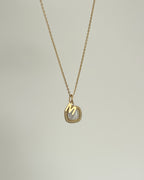 Charm Pearl Square