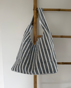 Striped Oversized Bag | Grau & Weiß