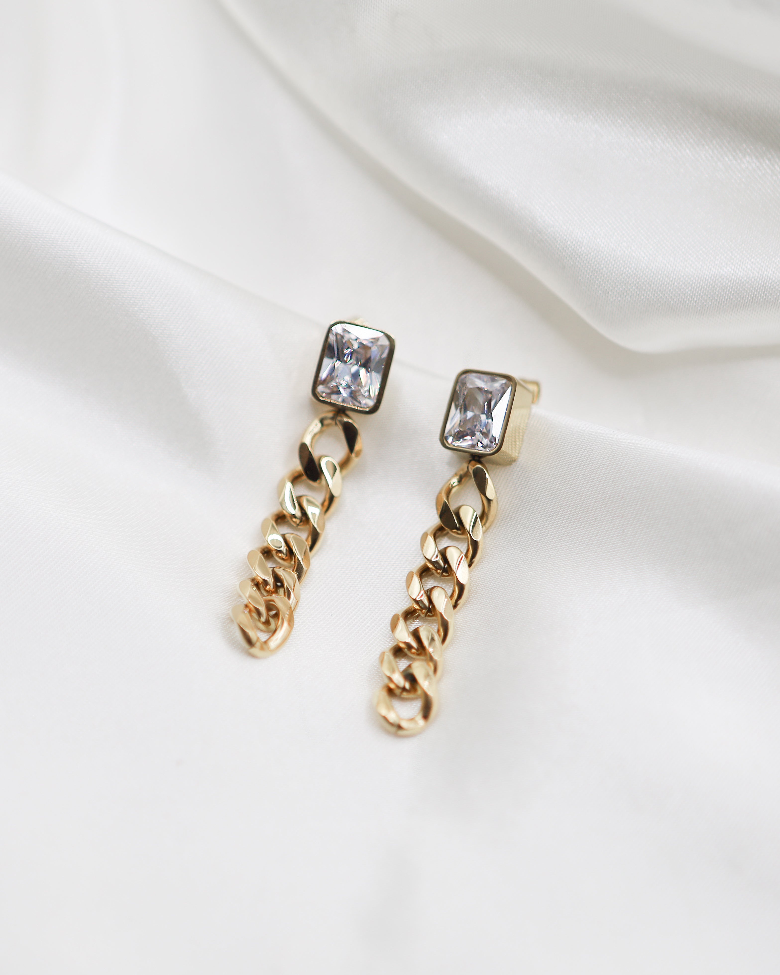 Ohrringe Golden Chain Drop