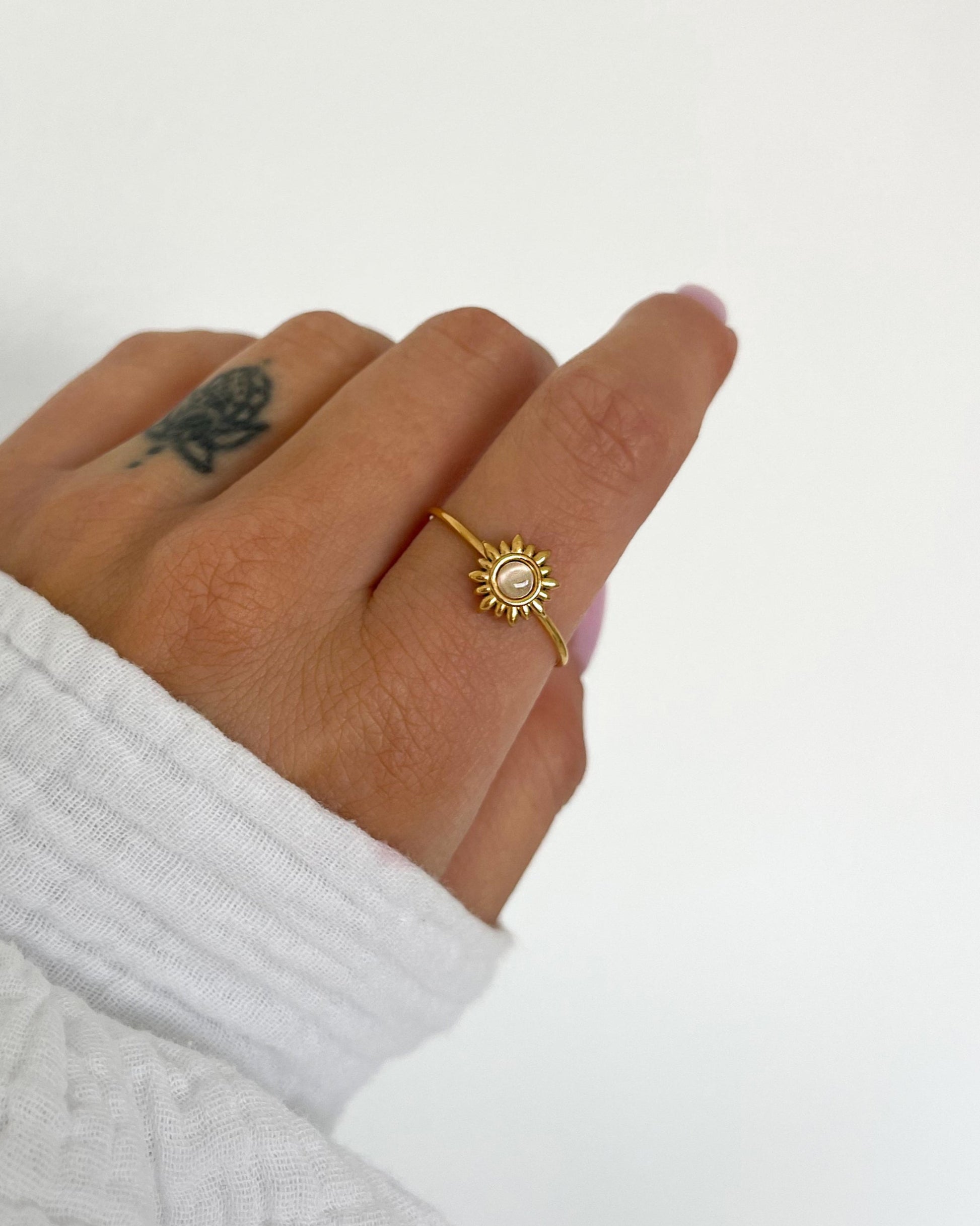 Ring Sunny