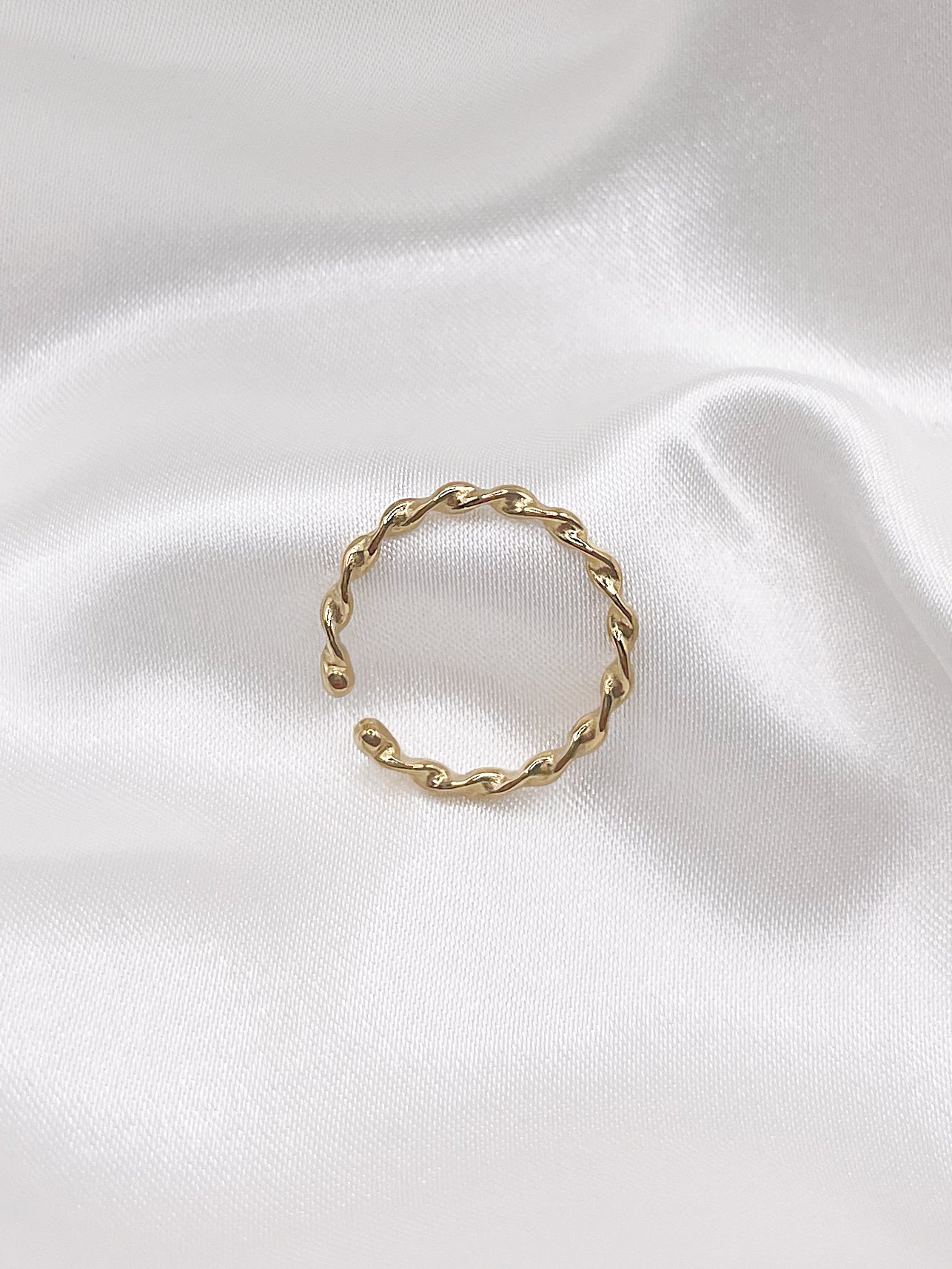 Ring Twist