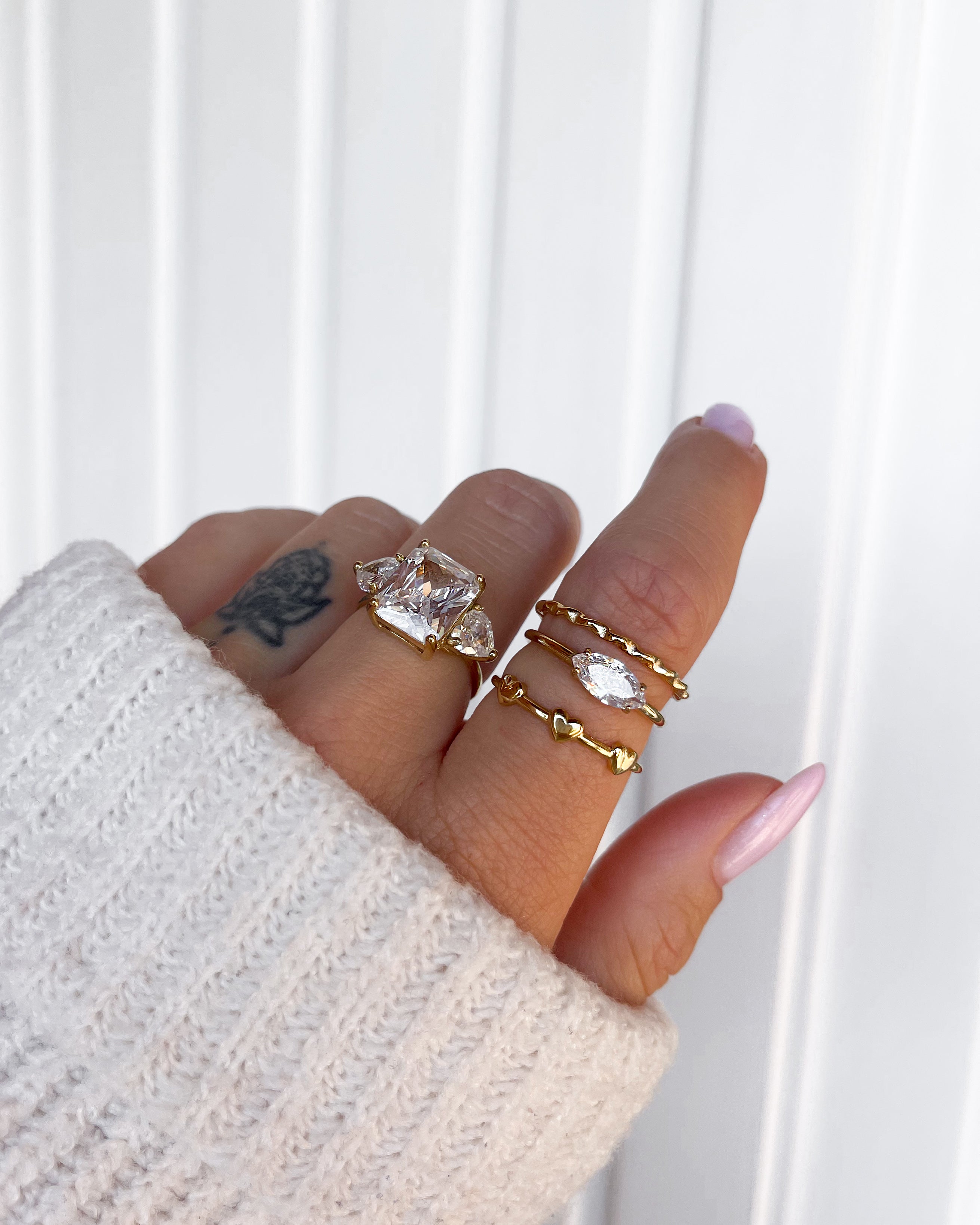 Ring Radiant Queen