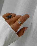 Ring Ring Diamond Glow