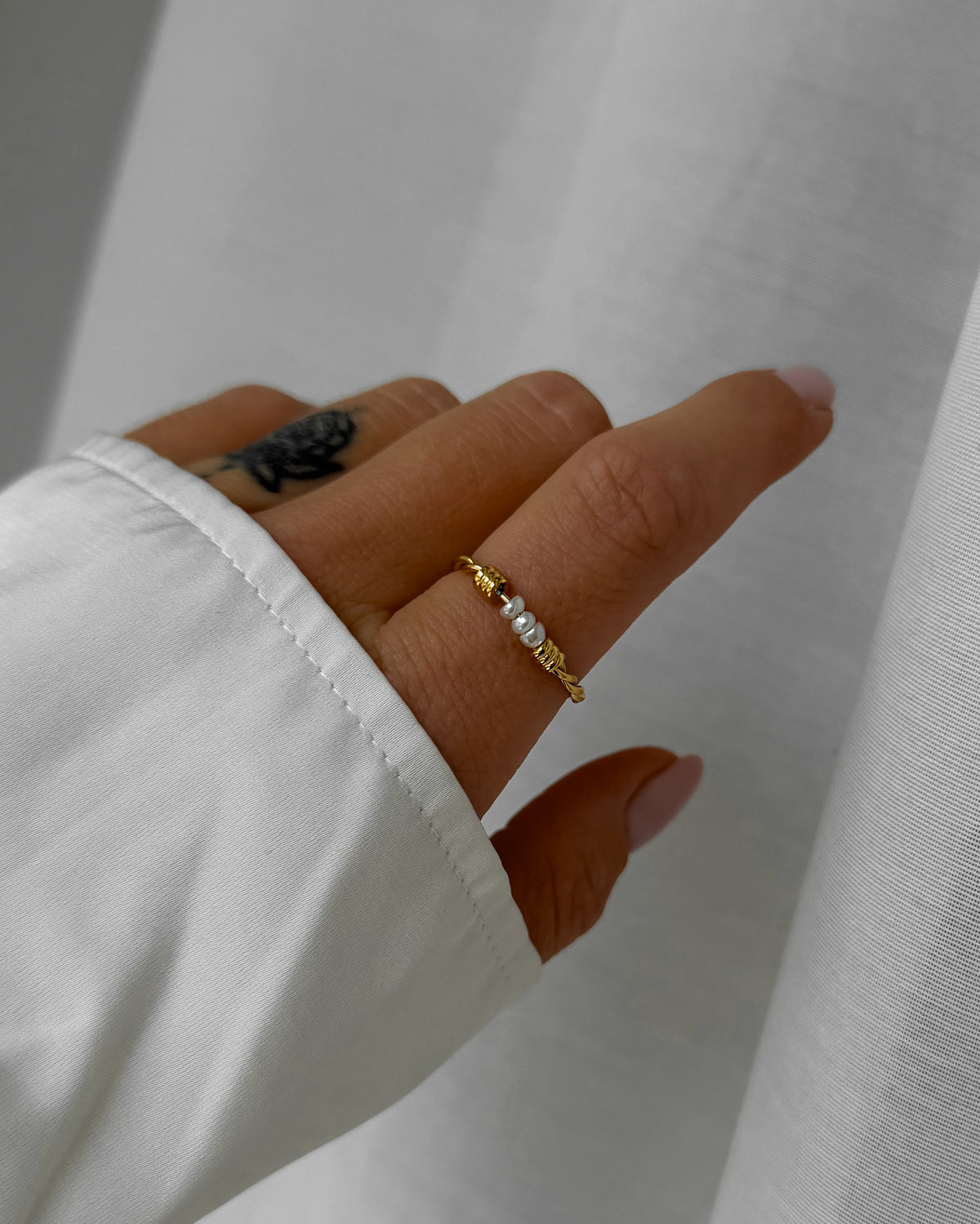 Ring Twisted Pearl