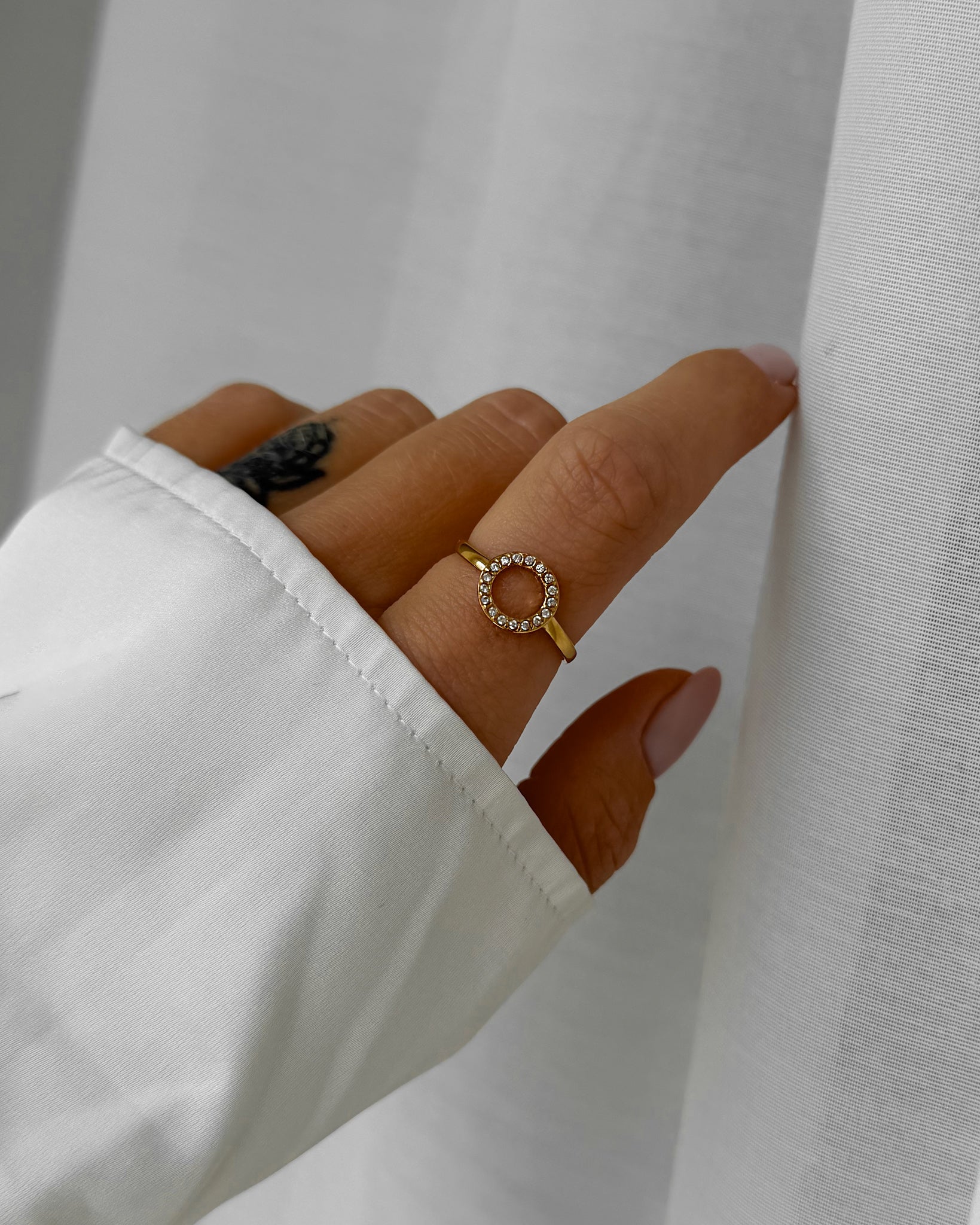 Ring Shiny Circle