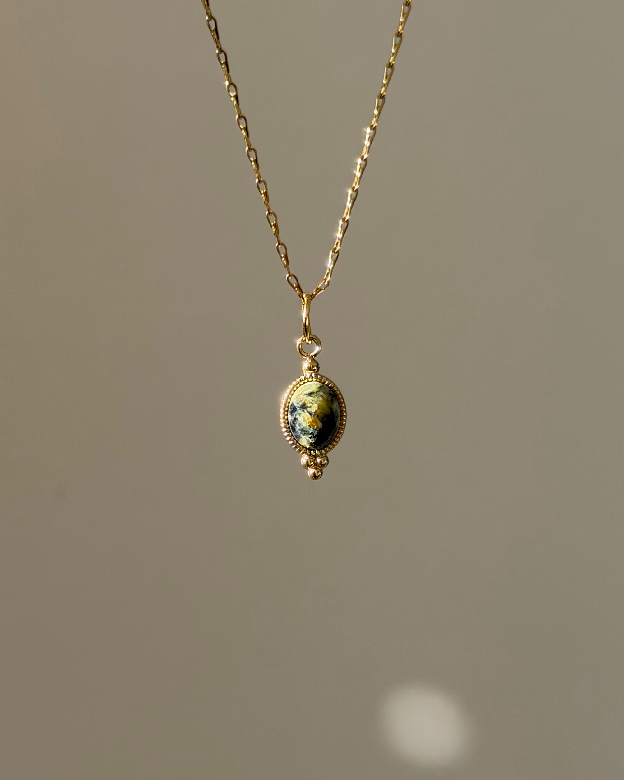 Charm Green Muse