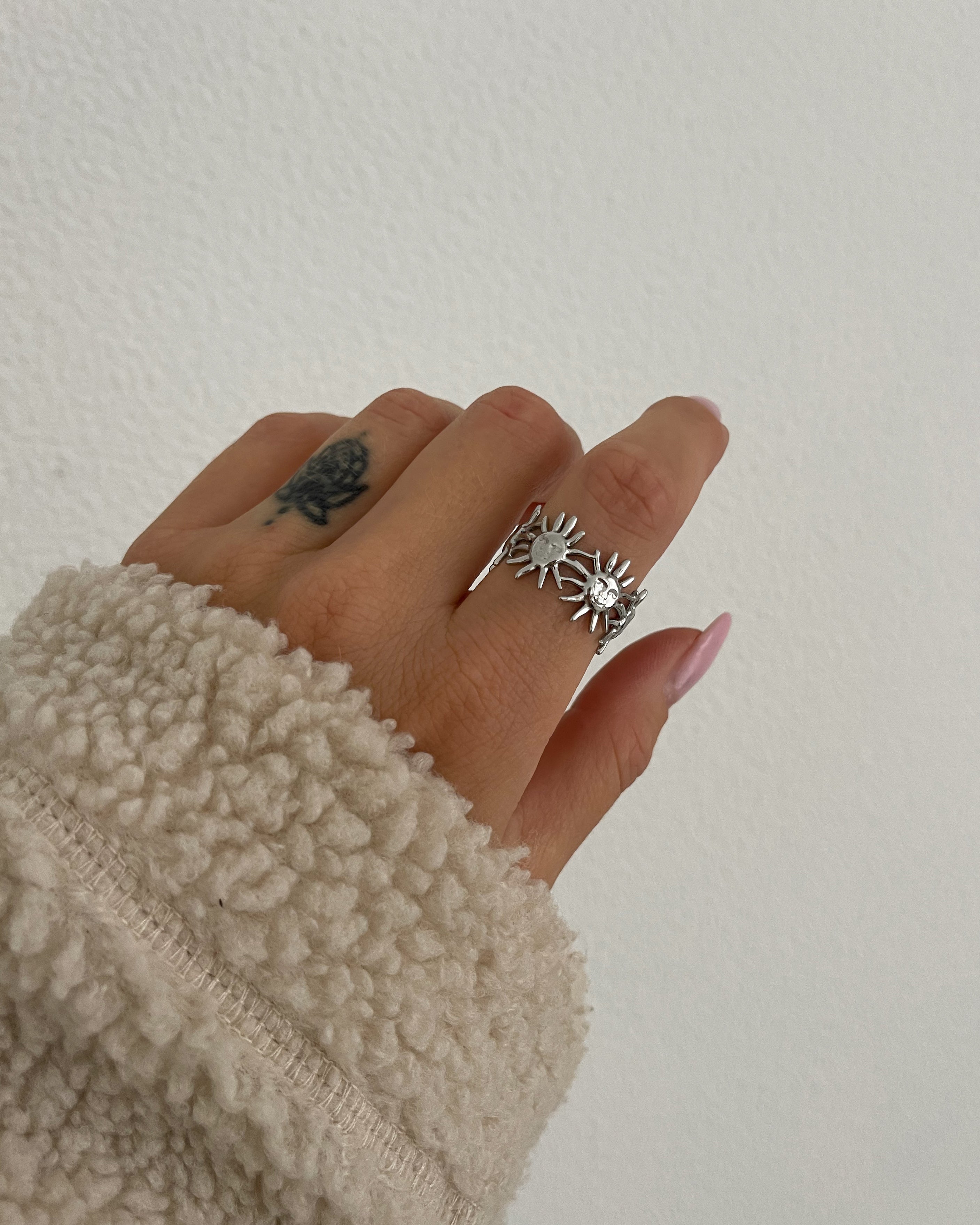 Ring Sol