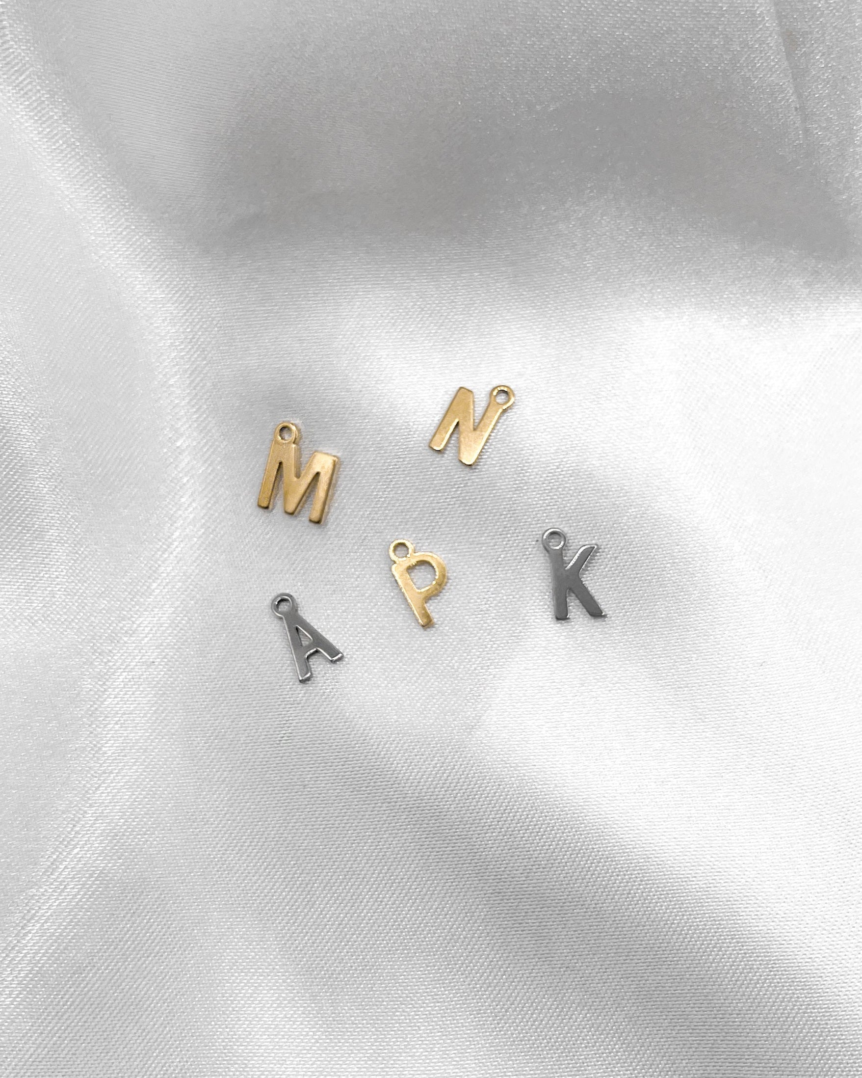 Charm Classic Letter