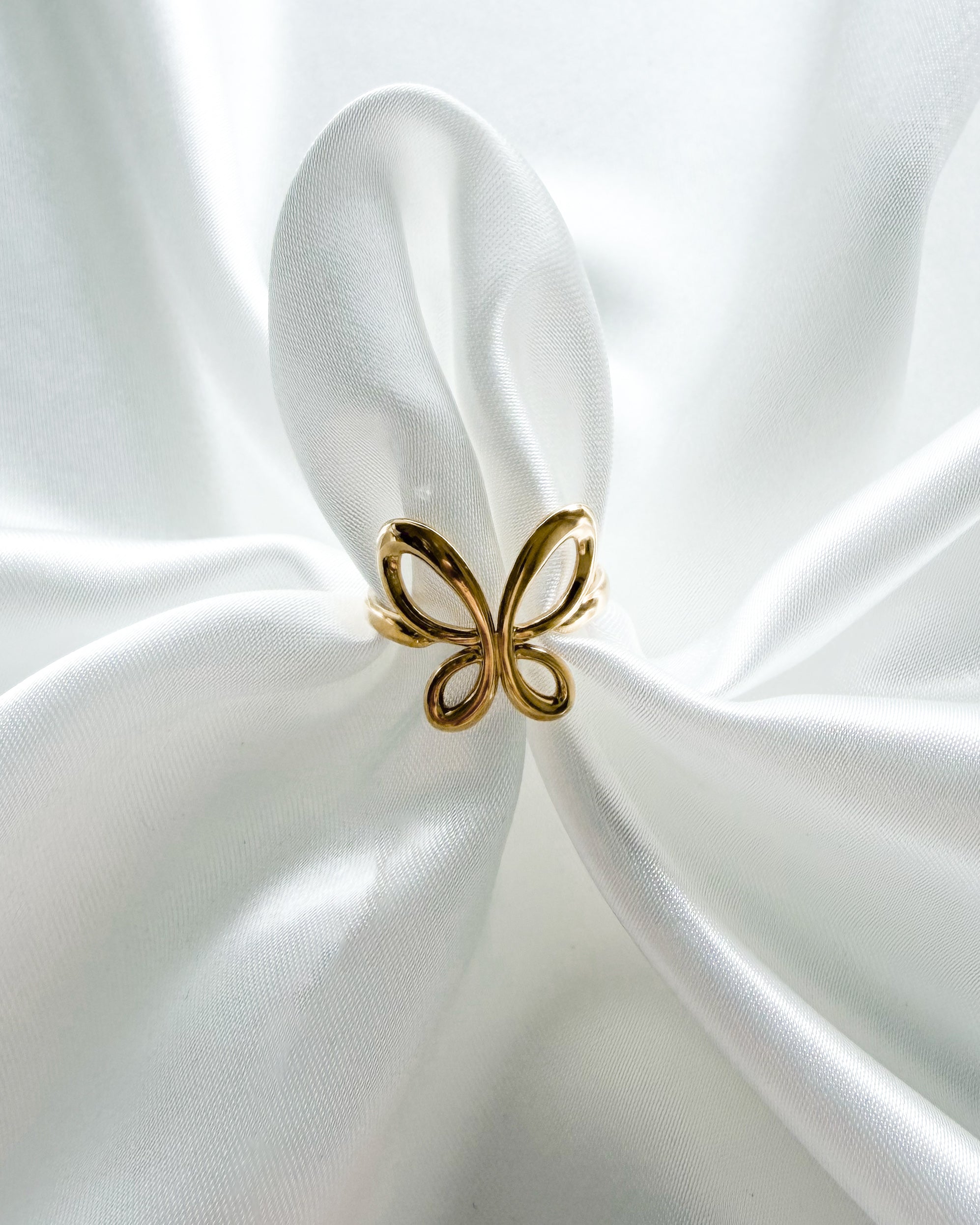 Ring Golden Butterfly