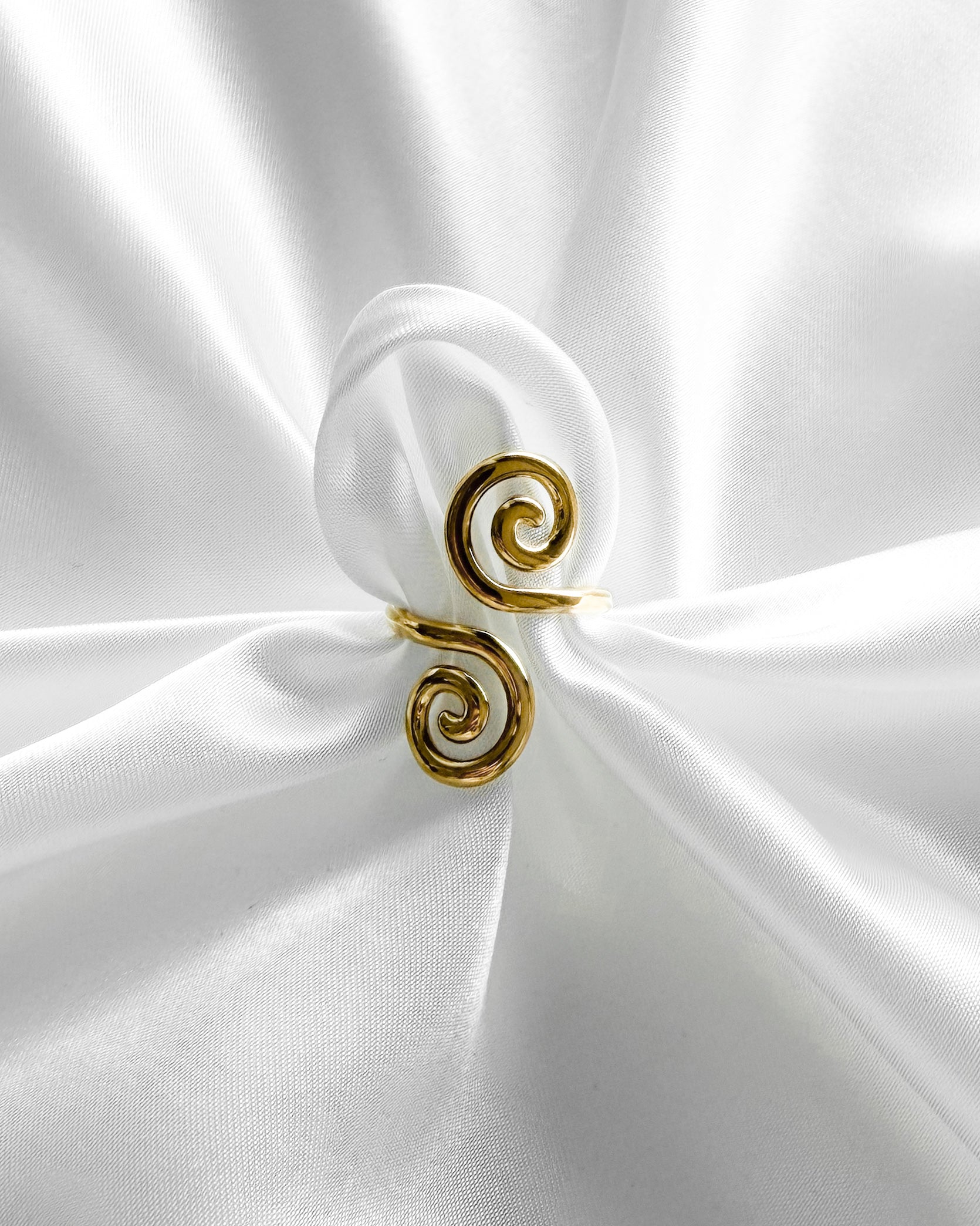 Ring Golden Spiral
