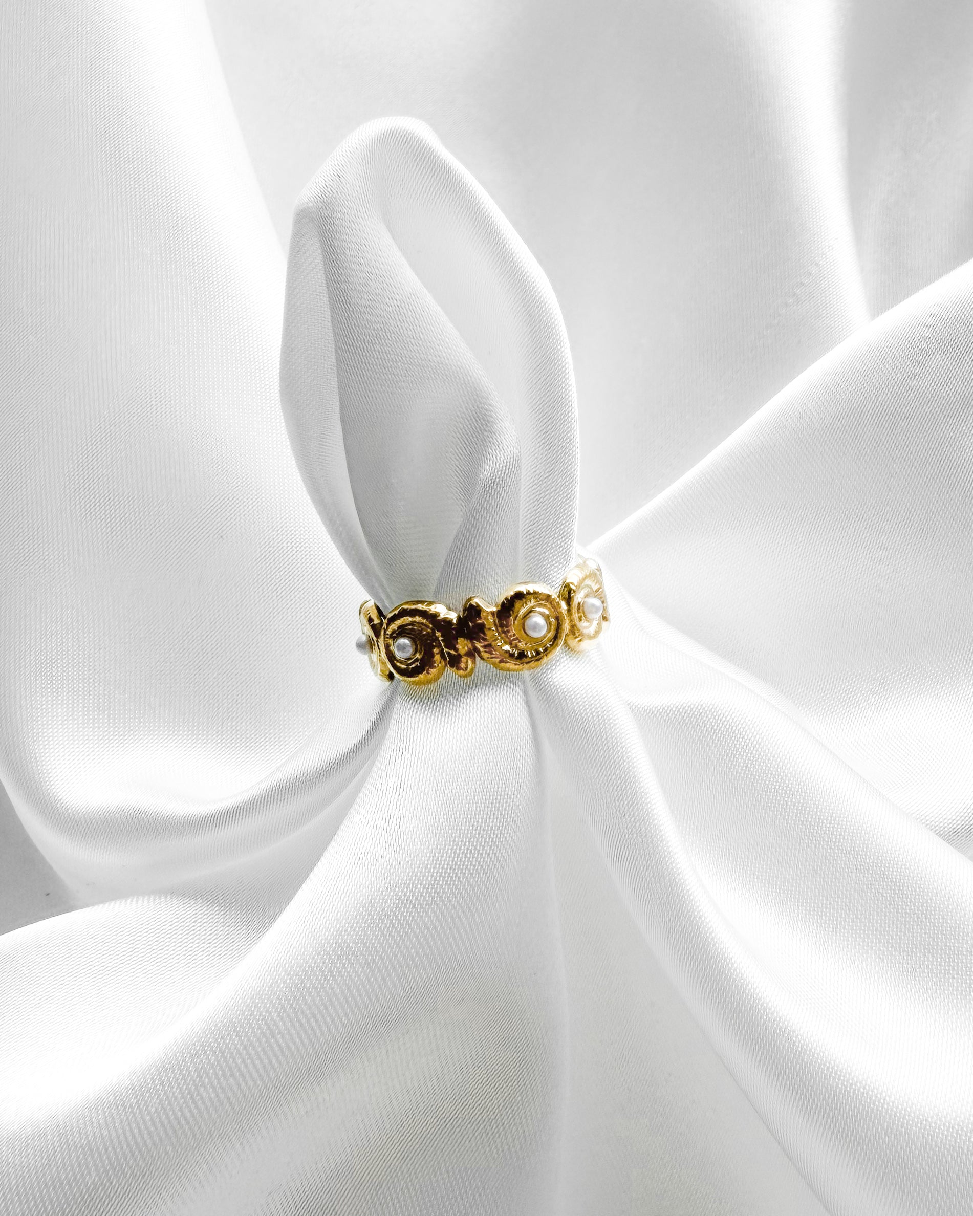 Ring Pearl Shell