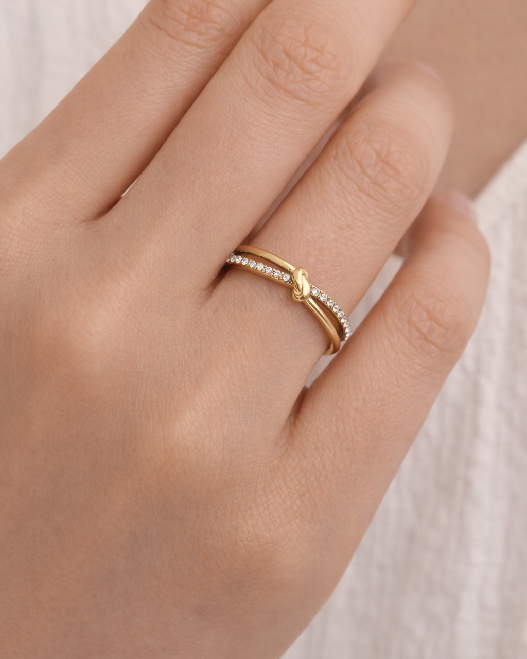 PRE ORDER | Ring Sparkly Knot