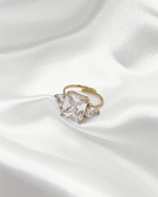 Ring Radiant Queen