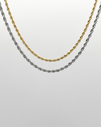 Gedrehte Edelstahl Kette in gold und silber. Wasserfest und hypoallergen.