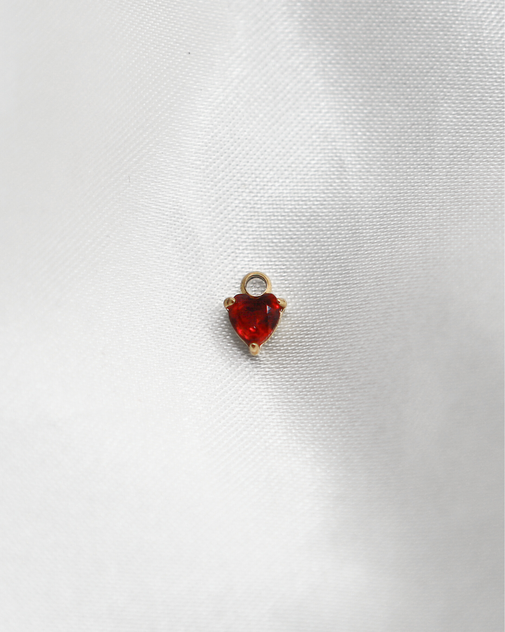 Charm Mini Scarlet Heart