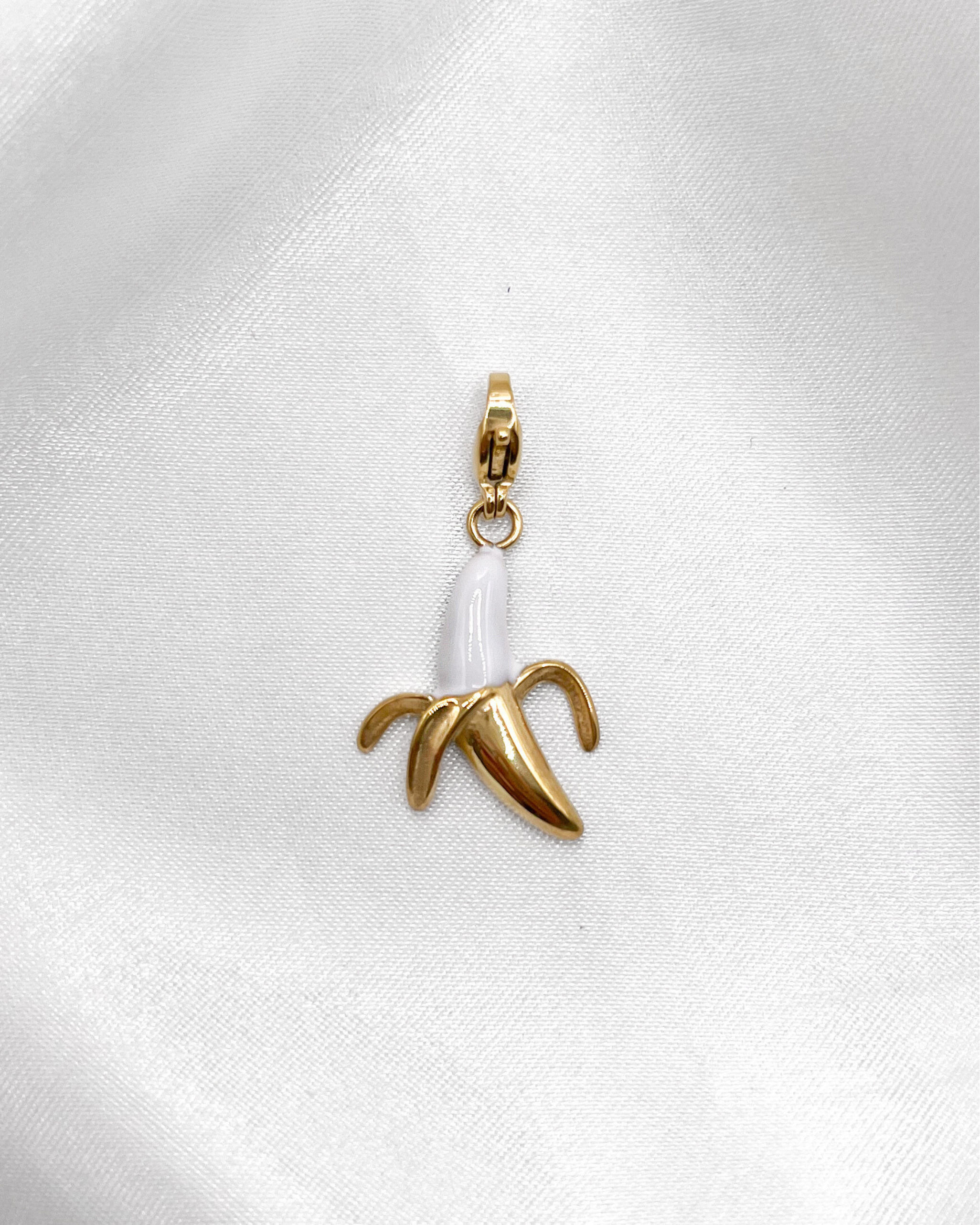 Charm Banana Pop