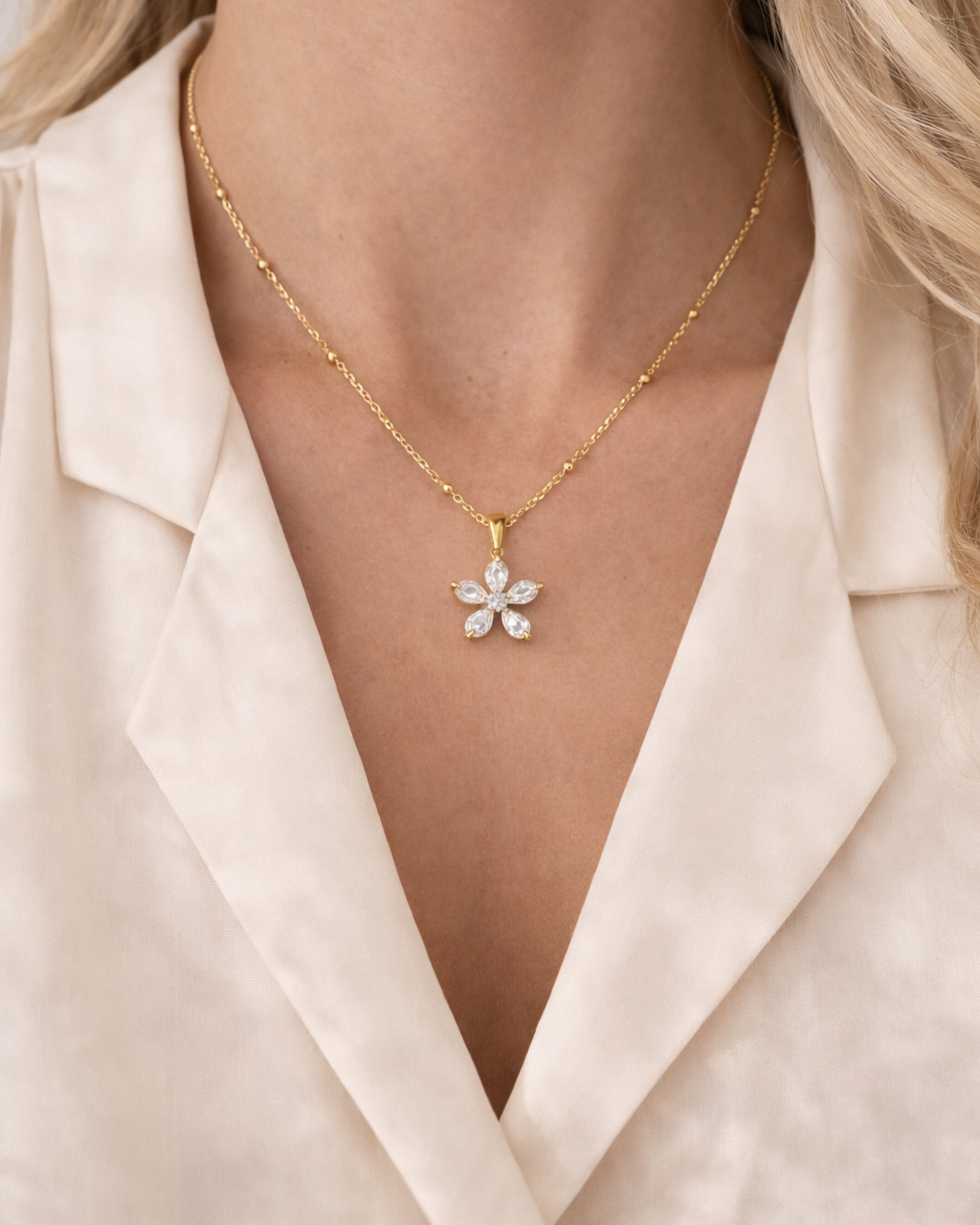 Halskette Crystal Bloom
